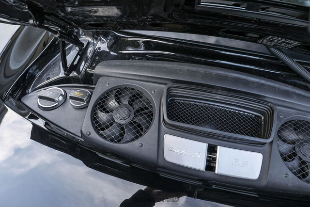 Used 2014 Porsche 911 Turbo S AWD/4WD image 18