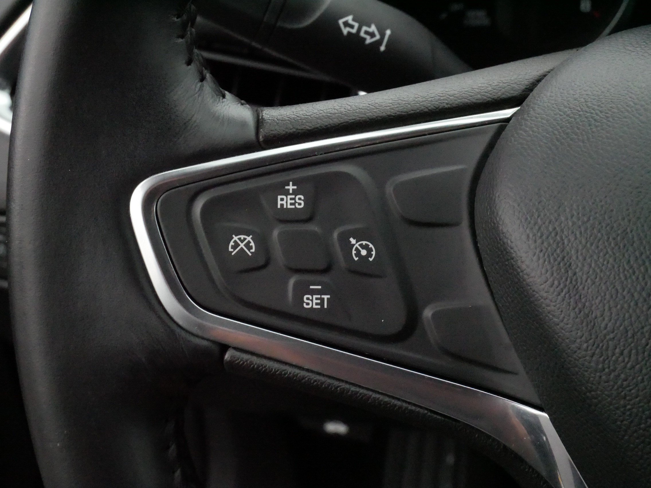 Used 2017 Chevrolet Malibu LT w/ Leather Package FWD image 26