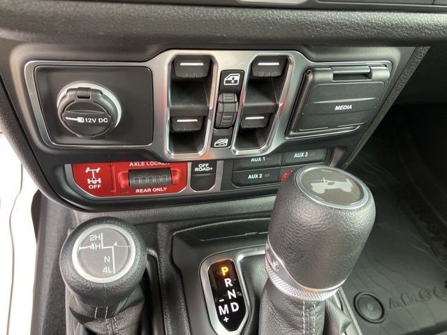 New 2026 Jeep Wrangler Unlimited Sport AWD/4WD image 19