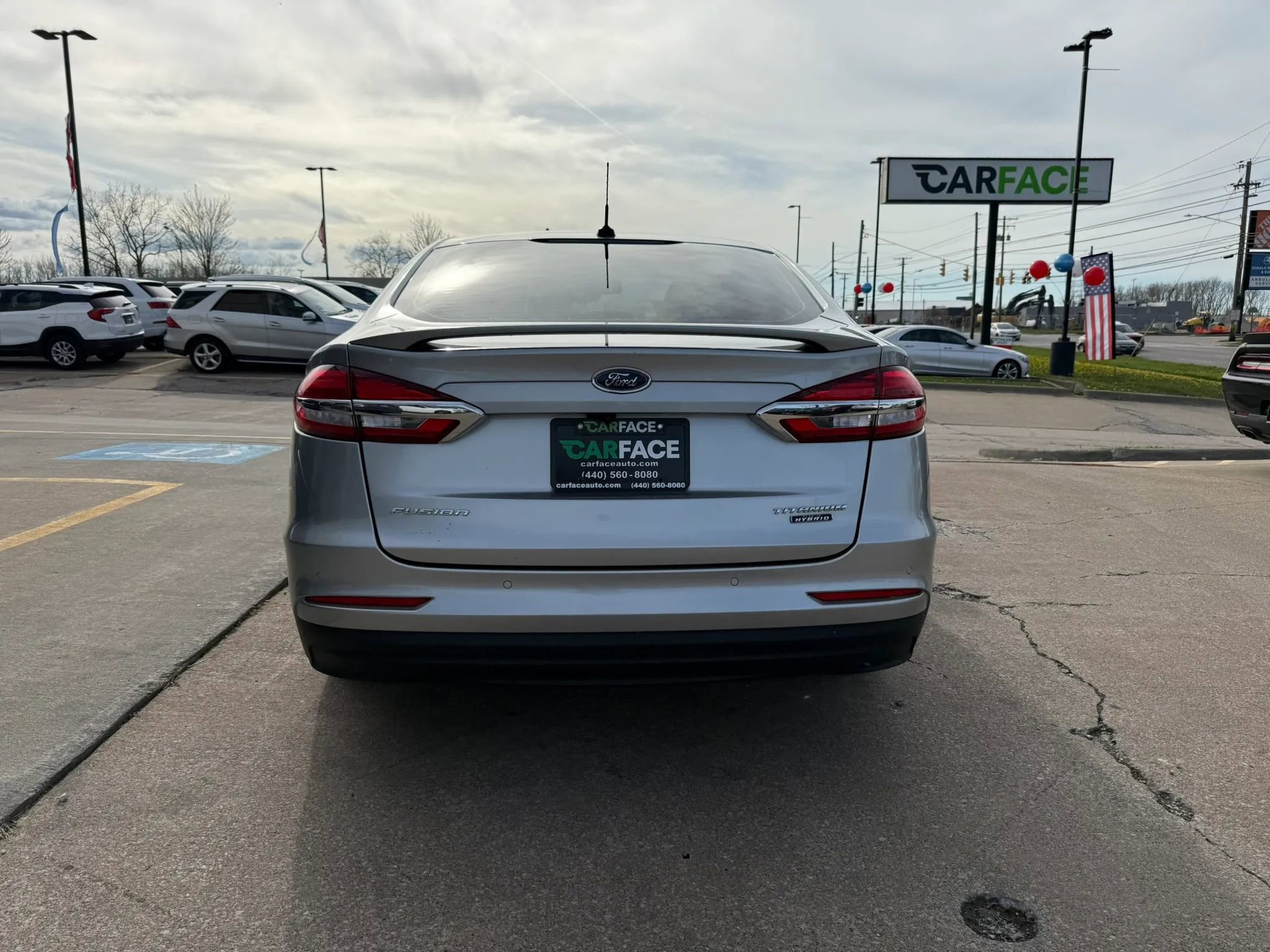 Used 2020 Ford Fusion Energi Titanium FWD image 11