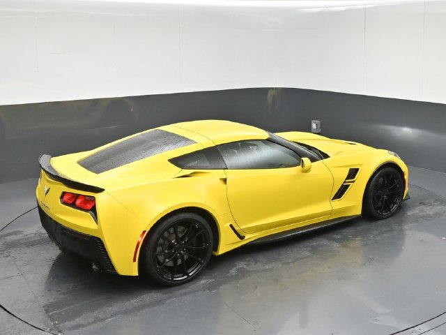 Used 2017 Chevrolet Corvette Grand Sport RWD image 39