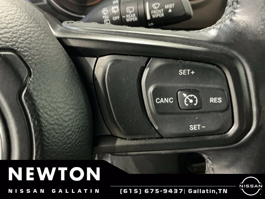 Used 2021 Jeep Wrangler Sport AWD/4WD image 32