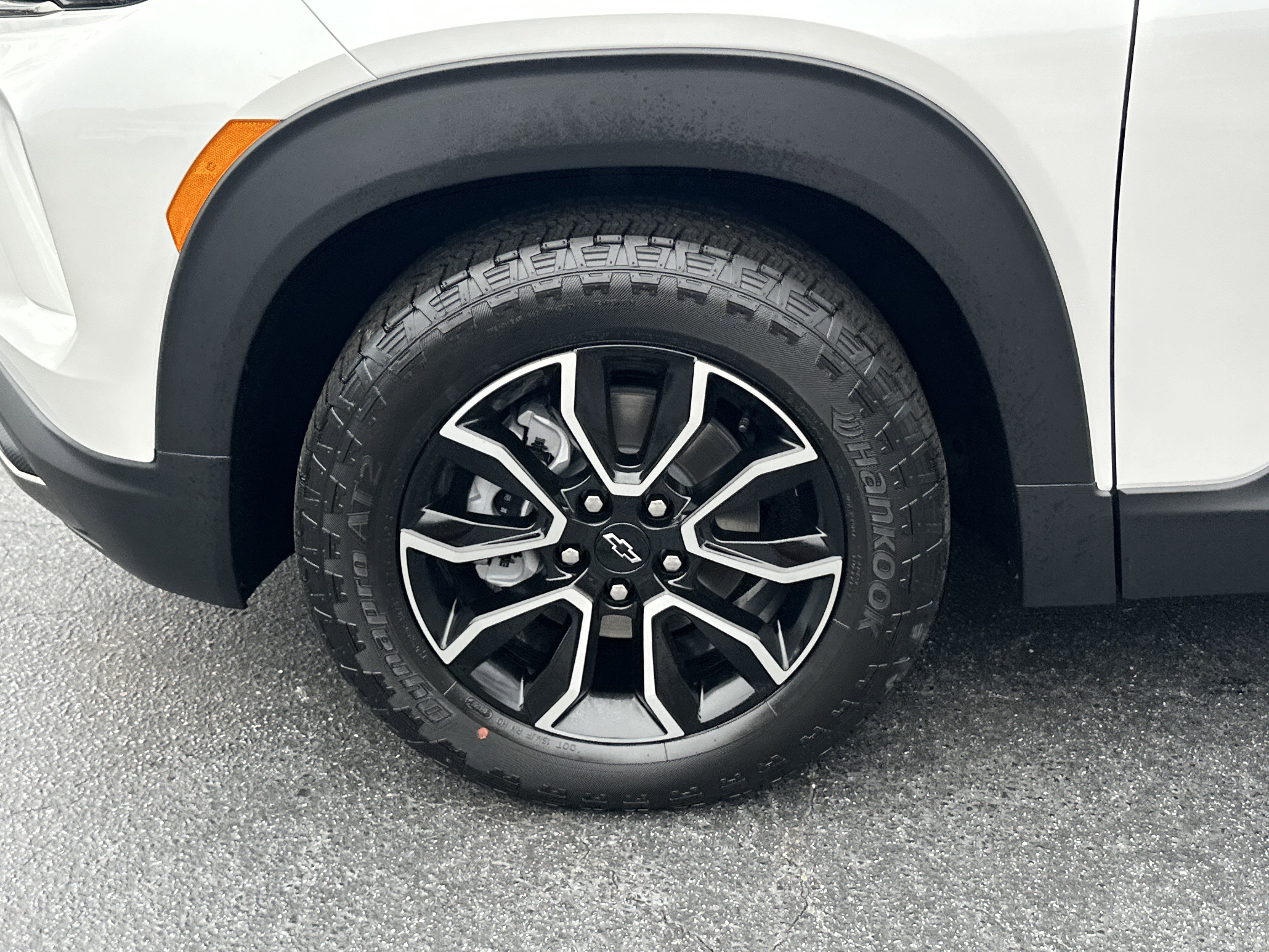 New 2026 Chevrolet TrailBlazer ACTIV w/ Convenience Package FWD image 13