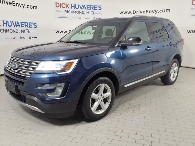 Used 2016 Ford Explorer XLT w/ Equipment Group 201A AWD/4WD image 1
