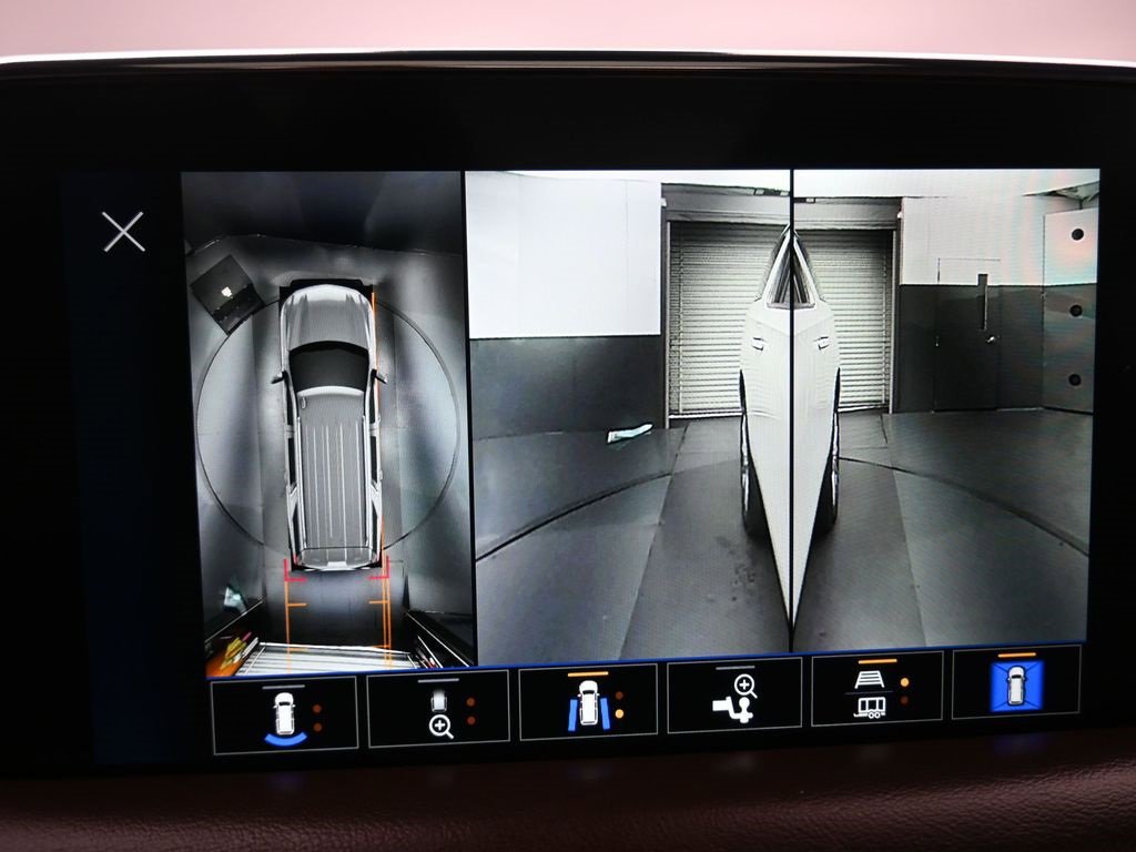 Used 2023 Chevrolet Suburban High Country w/ Premium Package 2 image 23