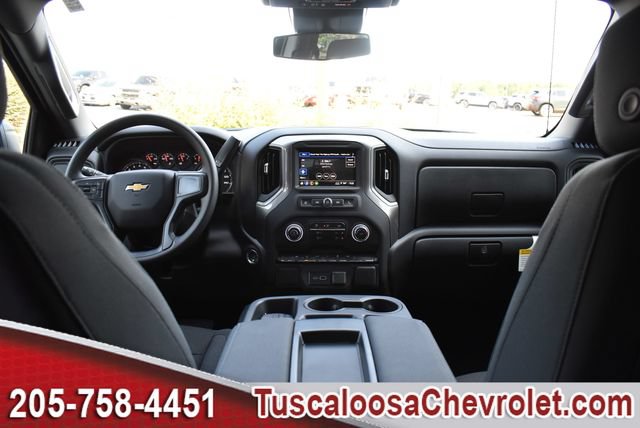 New 2026 Chevrolet Silverado 1500 Custom RWD image 3