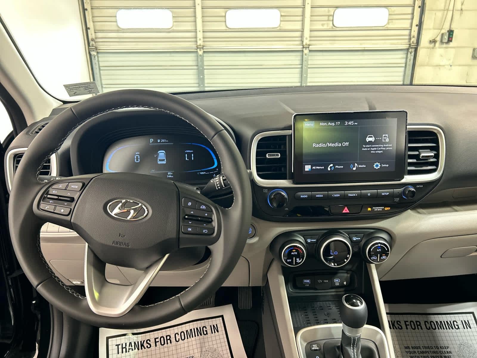 New 2026 Hyundai Venue SEL FWD image 9