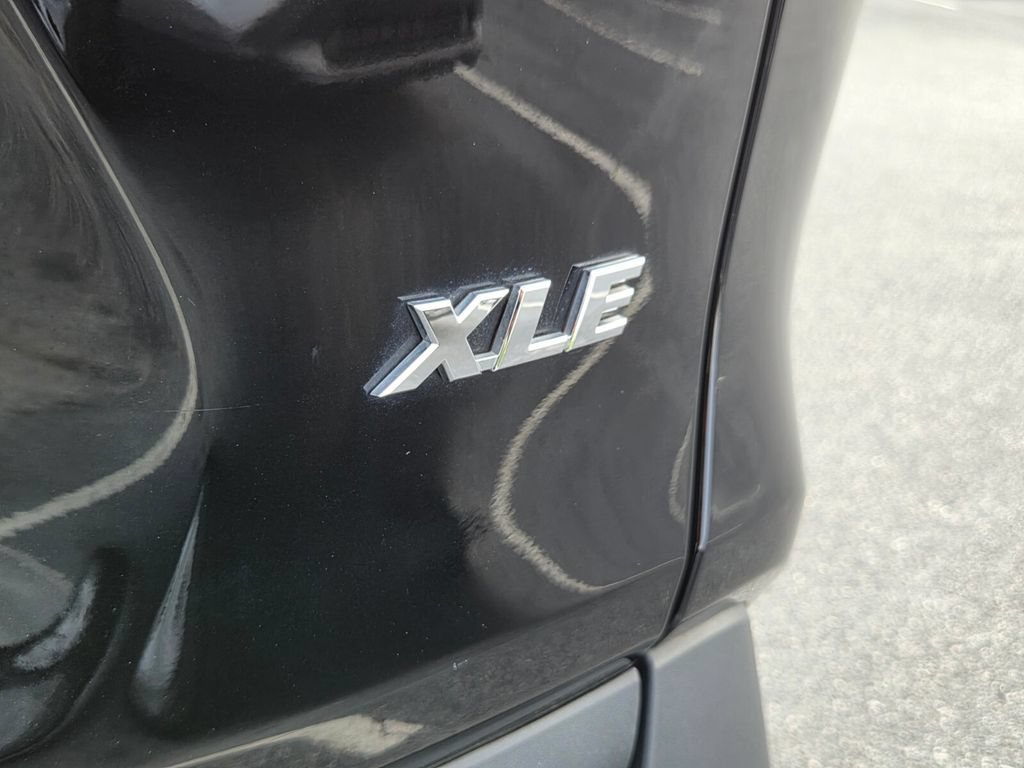 Certified 2025 Toyota RAV4 XLE Premium FWD image 11