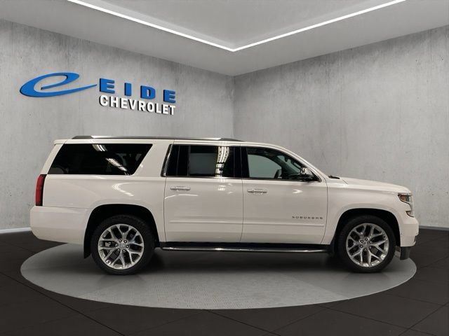 Used 2017 Chevrolet Suburban Premier AWD/4WD image 16