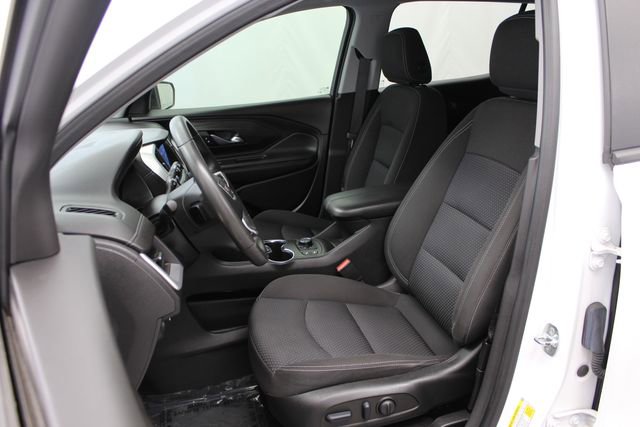 Used 2022 GMC Terrain SLE w/ Driver Convenience Package FWD image 18