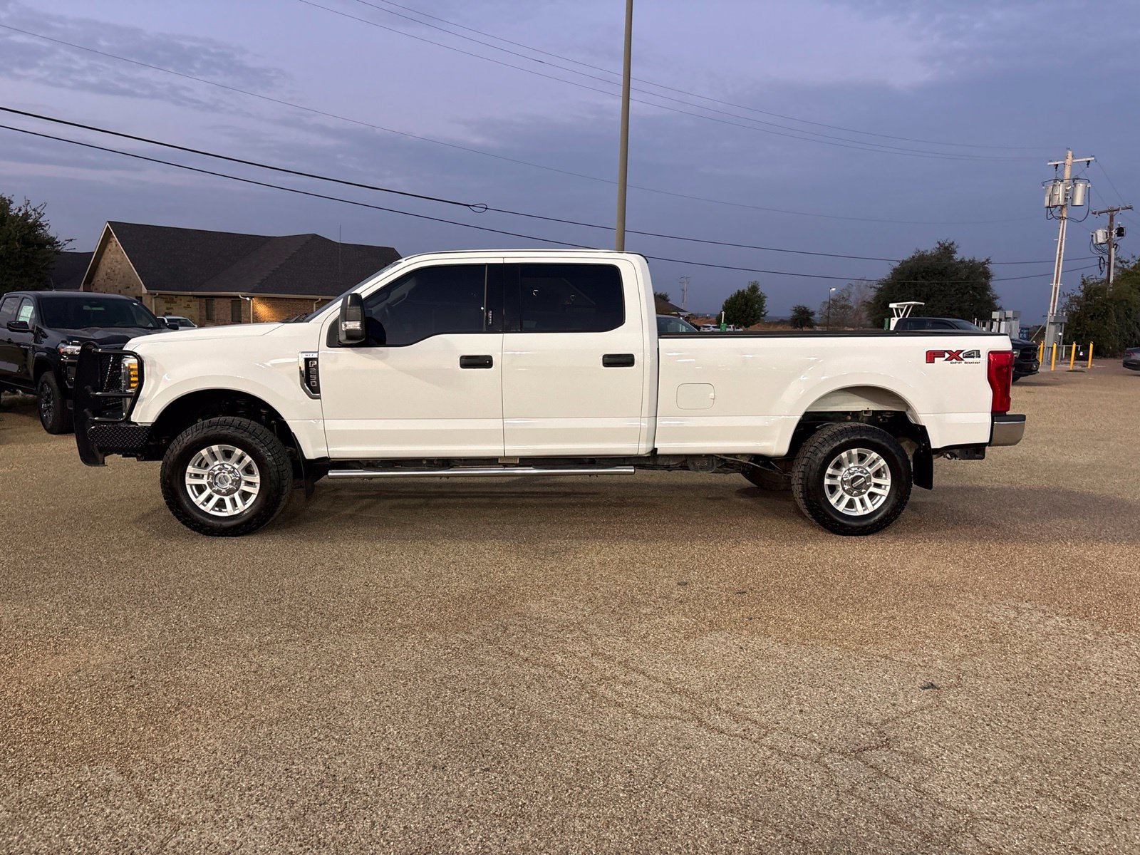 Used 2019 Ford F250 XLT w/ XLT Value Package AWD/4WD image 2