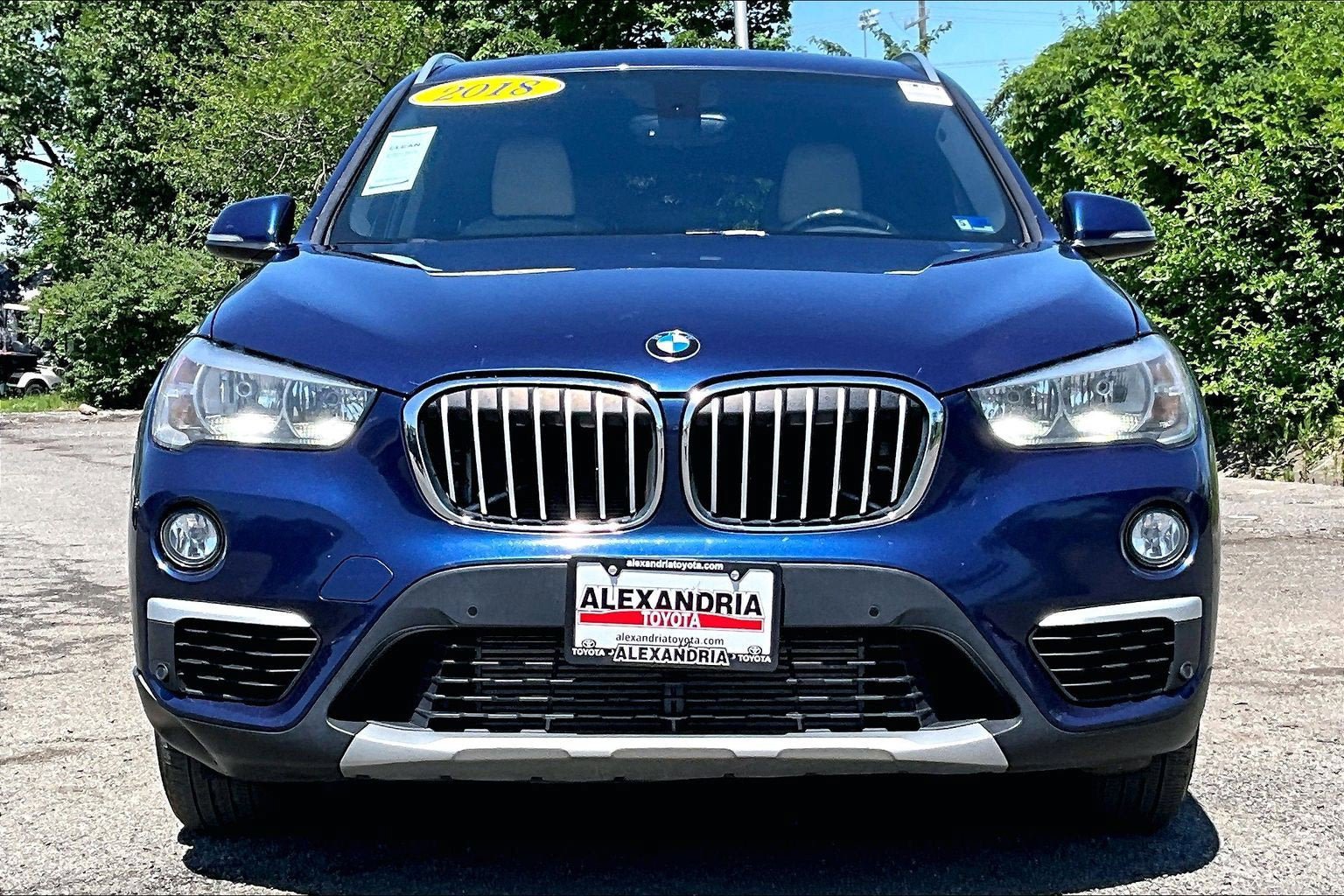 Used 2018 BMW X1 xDrive28i w/ Convenience Package AWD/4WD image 3