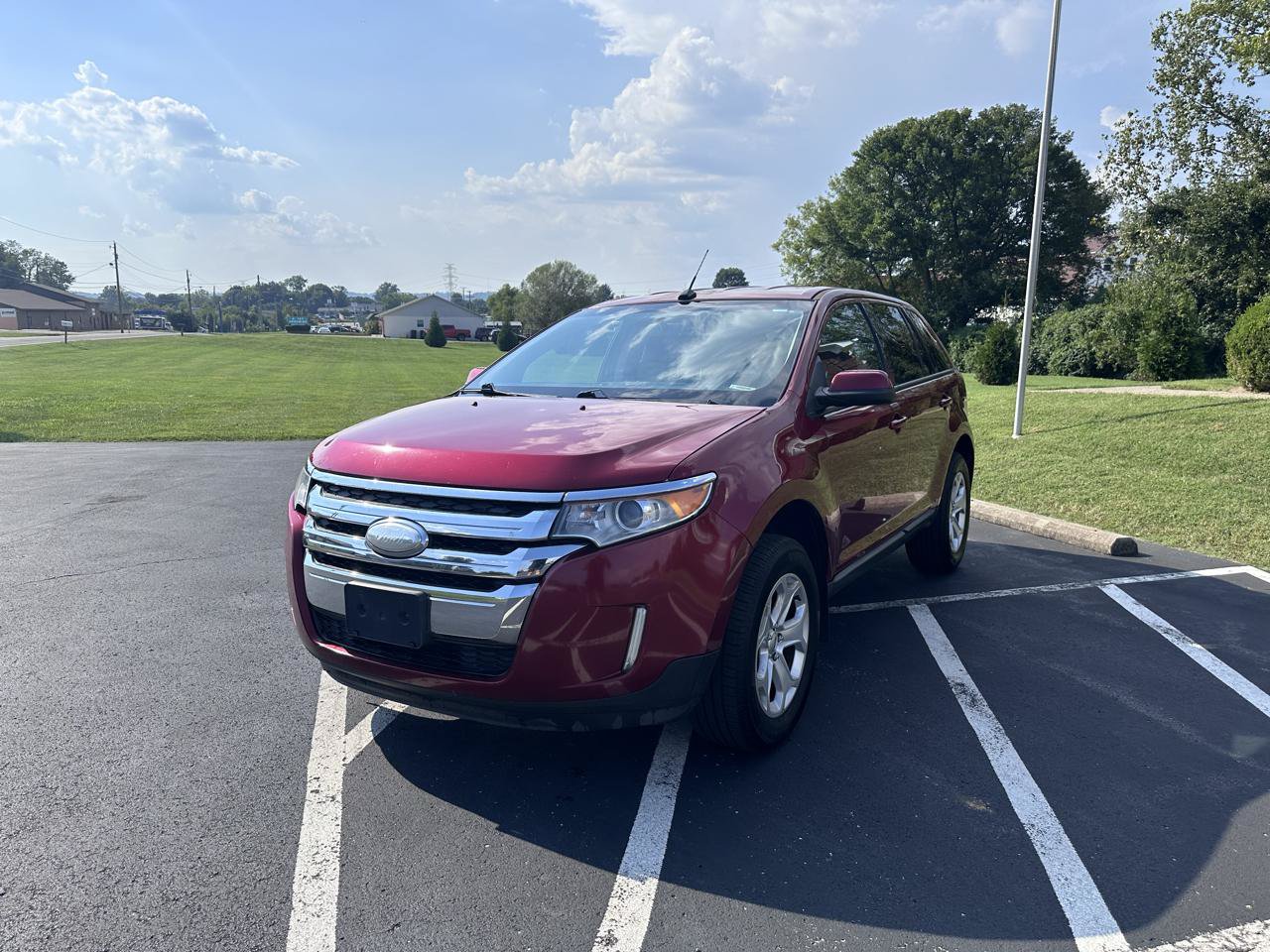 Used 2013 Ford Edge SEL FWD image 2