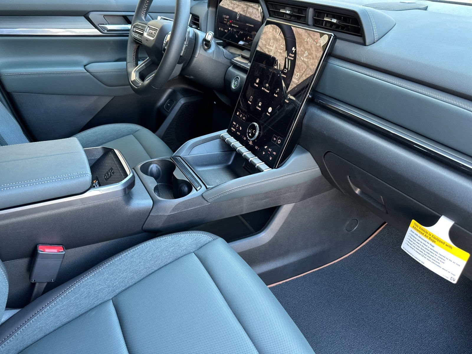 New 2026 GMC Terrain AT4 AWD/4WD image 16