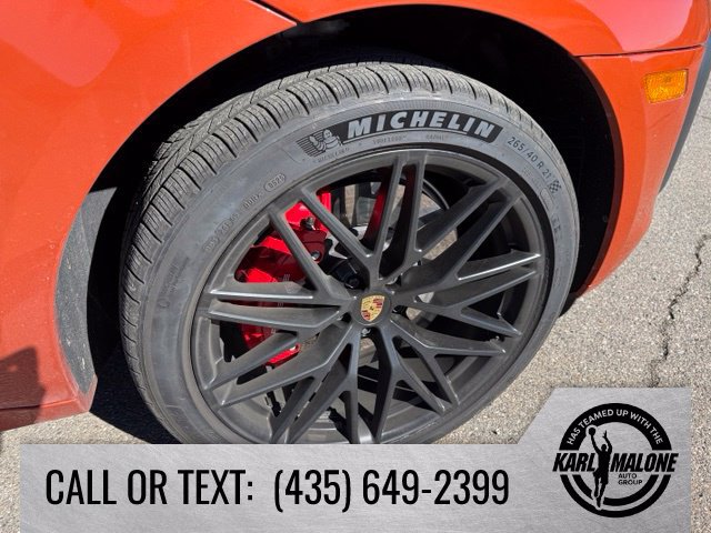 Used 2023 Porsche Macan GTS AWD/4WD image 9