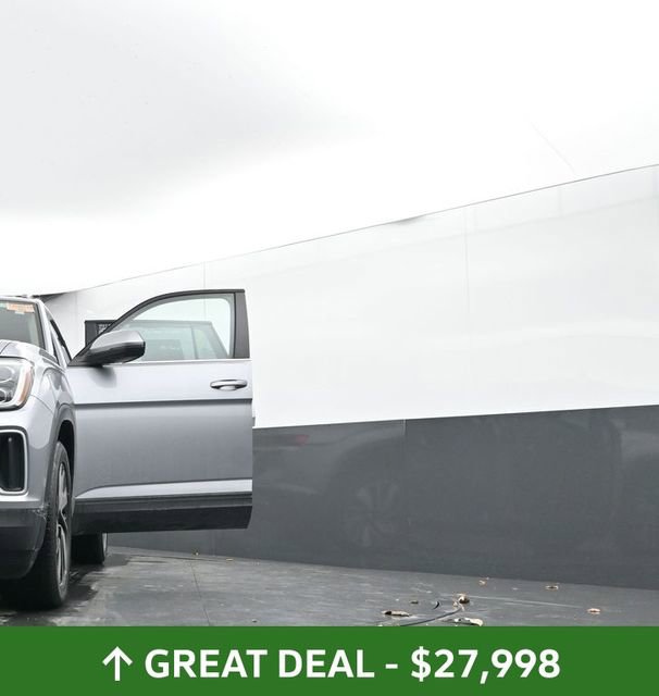 Used 2024 Volkswagen Atlas SE AWD/4WD image 50