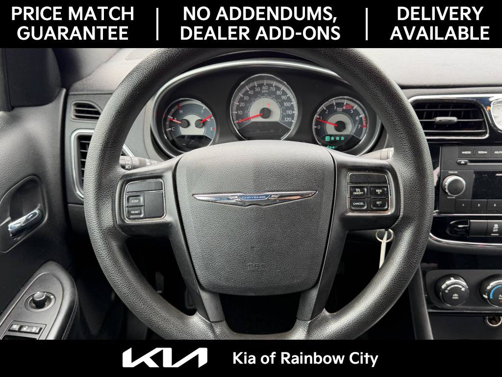 Used 2011 Chrysler 200 LX FWD image 25