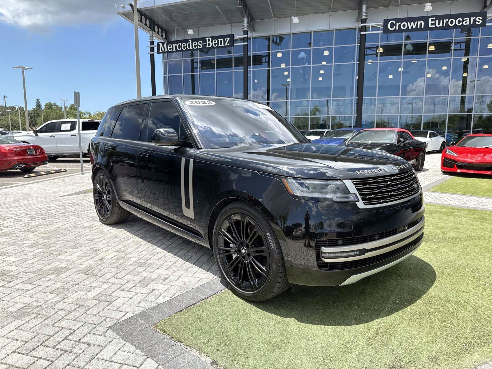 Used 2023 Land Rover Range Rover SE AWD/4WD image 7