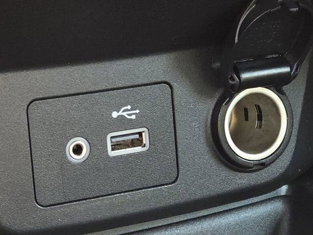 Used 2020 Nissan Rogue SV image 6