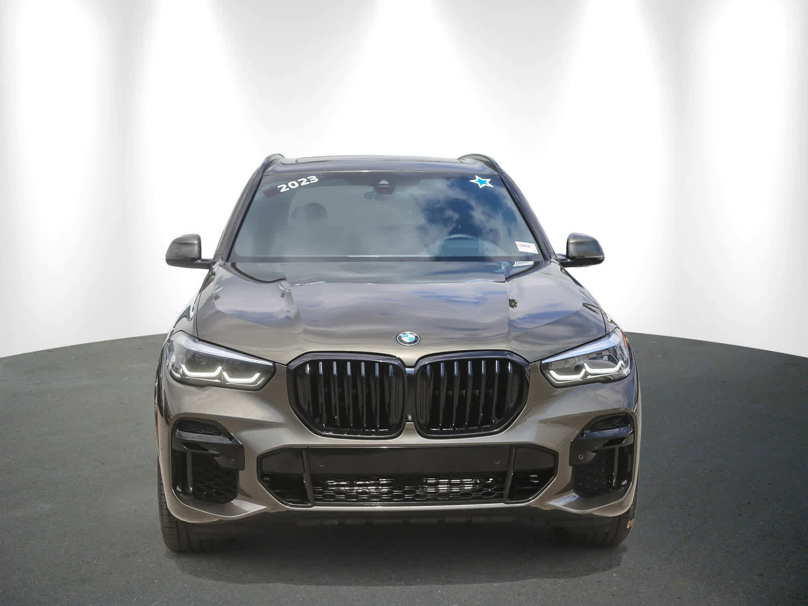Certified 2023 BMW X5 sDrive40i w/ M Sport Package image 2