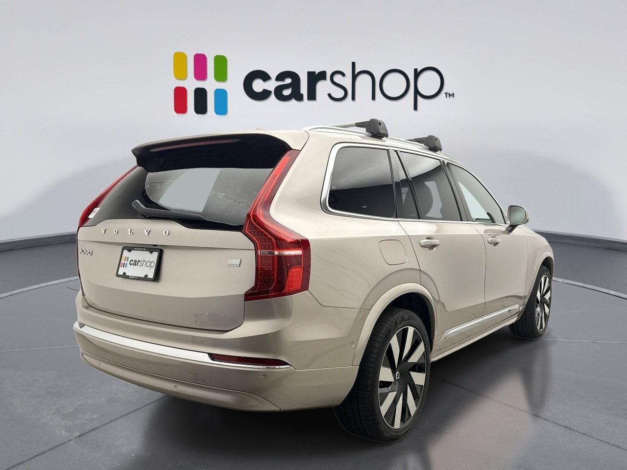 Used 2024 Volvo XC90 T8 Ultimate w/ Protection Package AWD/4WD image 5