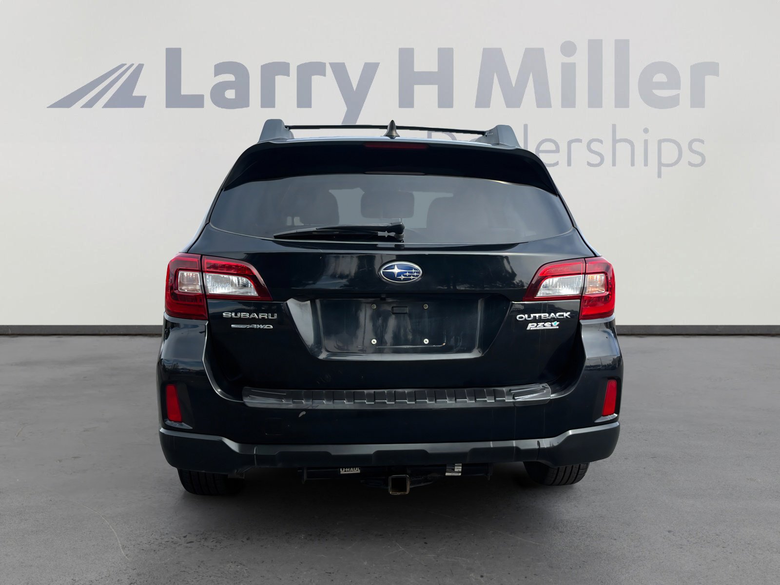 Used 2017 Subaru Outback 2.5i Premium AWD/4WD image 4