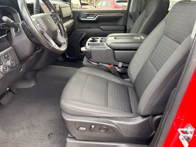 Used 2022 Chevrolet Silverado 1500 LT Trail Boss w/ Protection Package AWD/4WD image 10