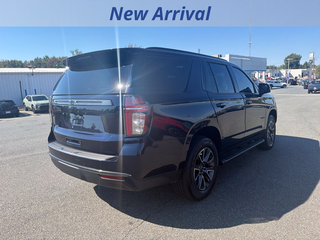 Certified 2022 Chevrolet Tahoe Z71 w/ Luxury Package AWD/4WD image 9