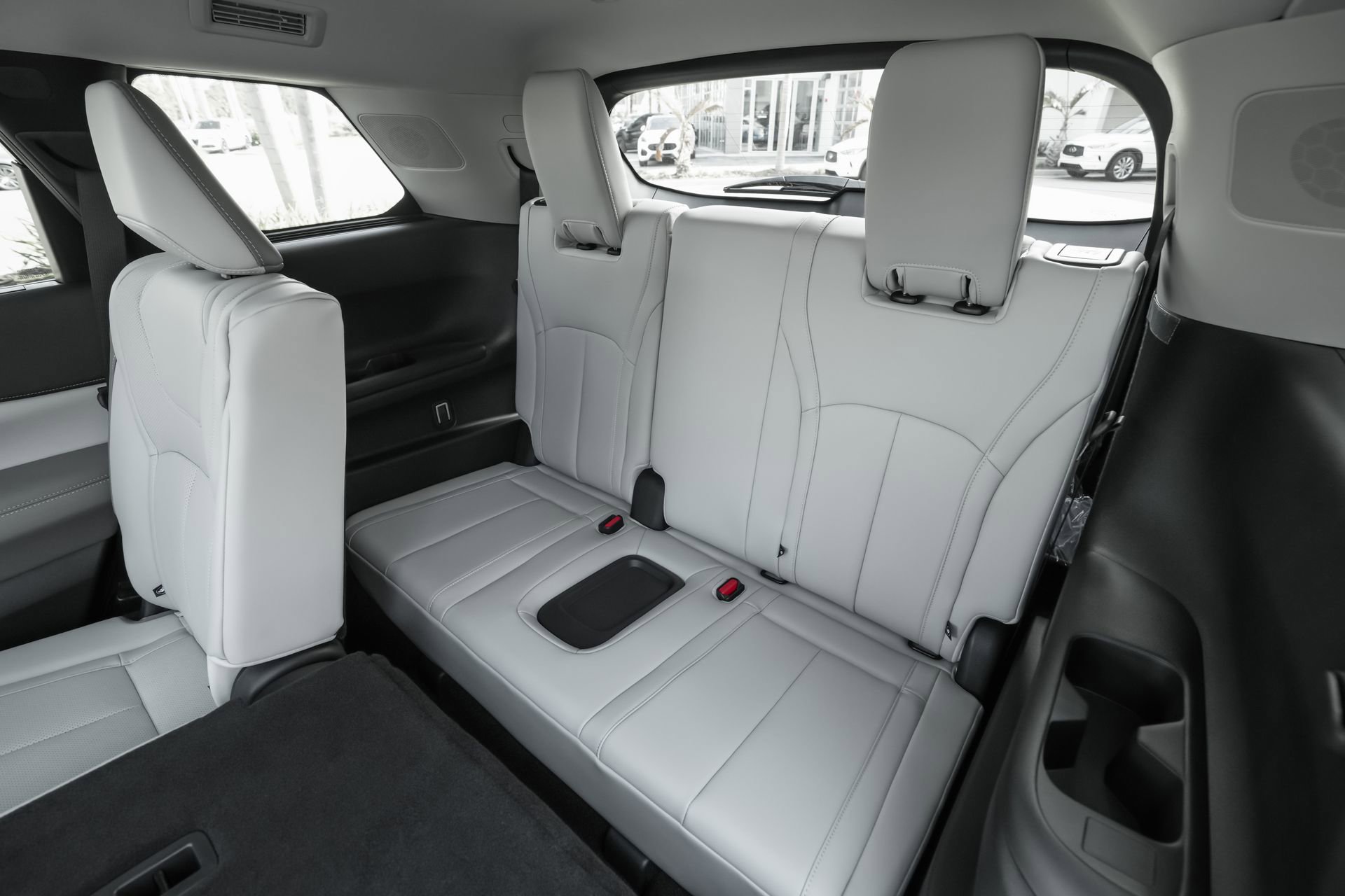 New 2026 INFINITI QX60 Luxe w/ Cargo Package image 33