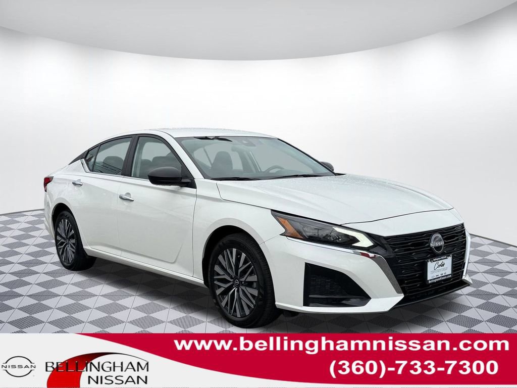 Used 2025 Nissan Altima 2.5 SV