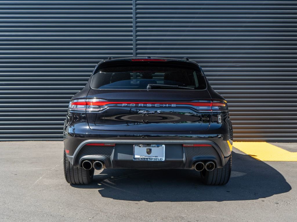 Used 2024 Porsche Macan S AWD/4WD image 10