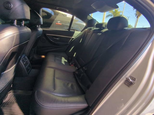 Used 2018 BMW 330e w/ Convenience Package image 14