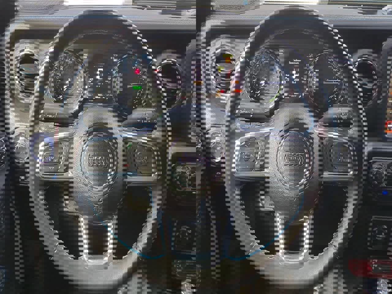 Used 2022 Jeep Wrangler Unlimited Rubicon 4xe w/ Cold Weather Group image 23