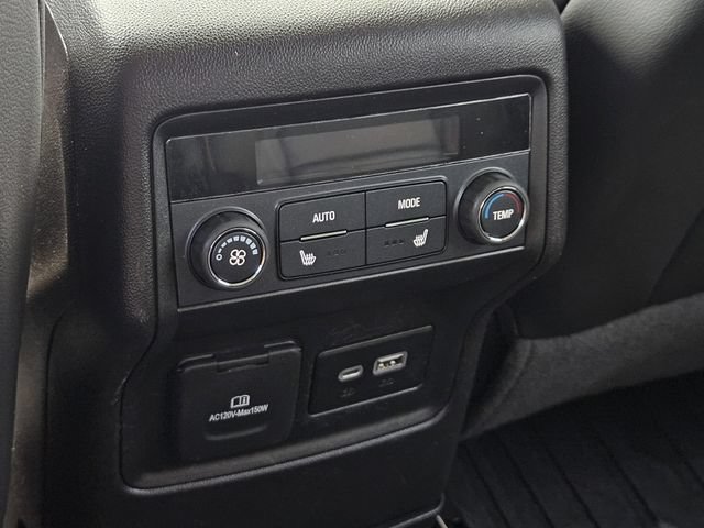 Used 2023 GMC Acadia AT4 w/ Technology Package AWD/4WD image 16