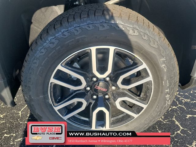 New 2026 GMC Sierra 1500 AT4 w/ AT4 Premium Package AWD/4WD image 6