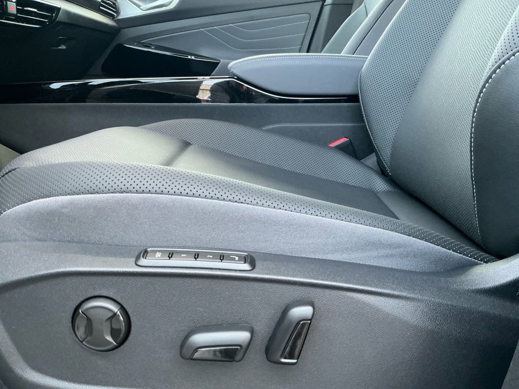 New 2026 Volkswagen ID.4 Pro S AWD/4WD image 22
