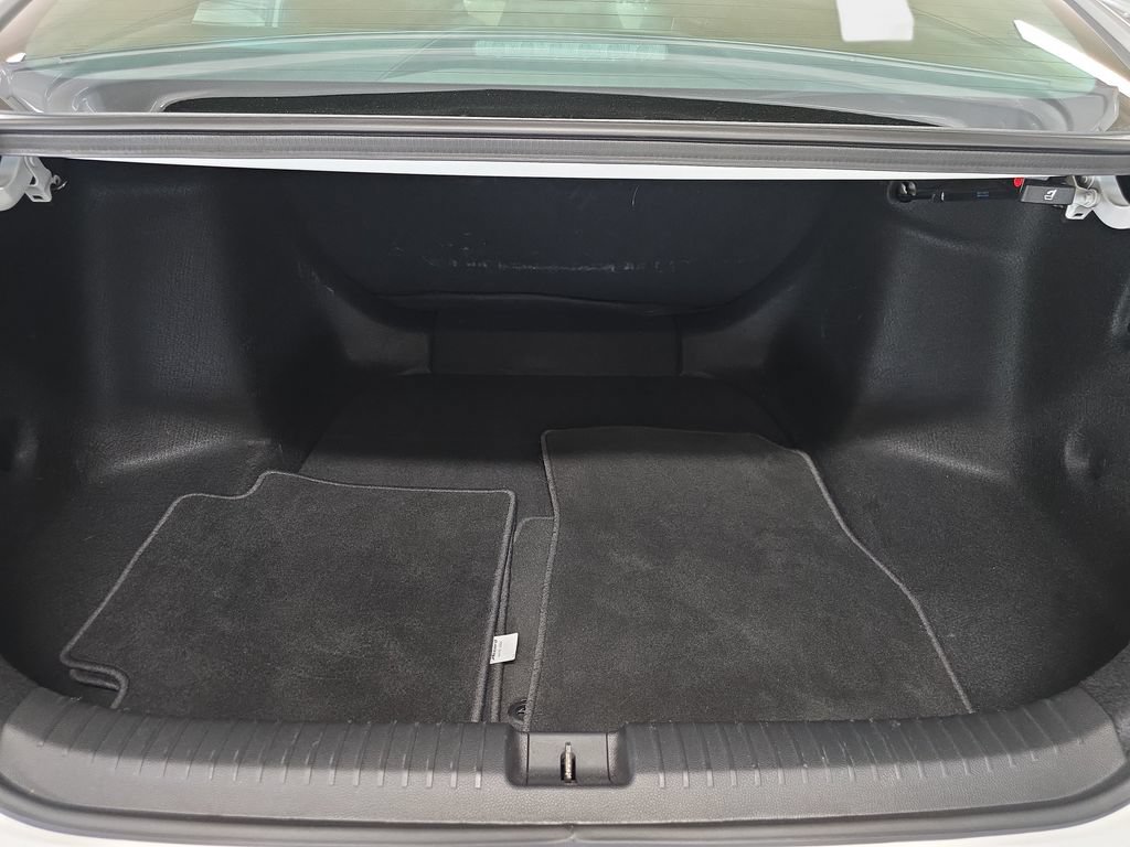 Used 2025 Honda Accord LX image 29