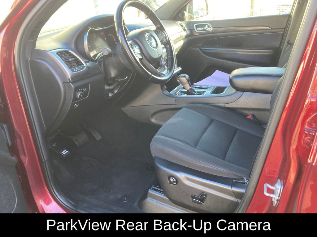 Used 2020 Jeep Grand Cherokee Laredo image 12