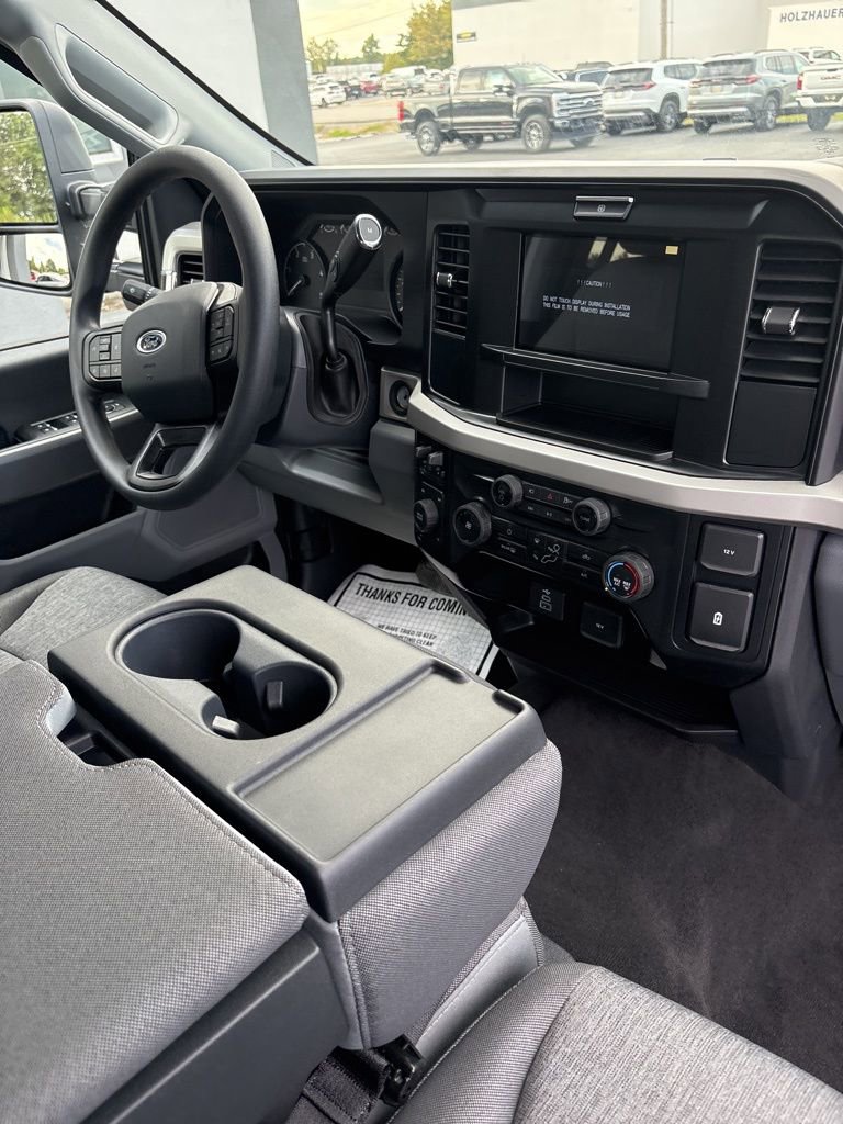 New 2026 Ford F250 XL w/ STX Appearance Package AWD/4WD image 36