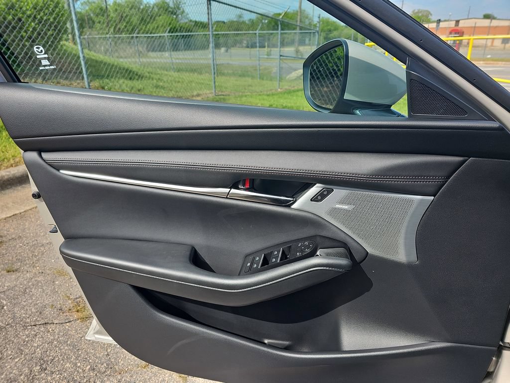 New 2026 MAZDA MAZDA3 2.5 S Hatchback w/ Premium Pkg FWD image 28