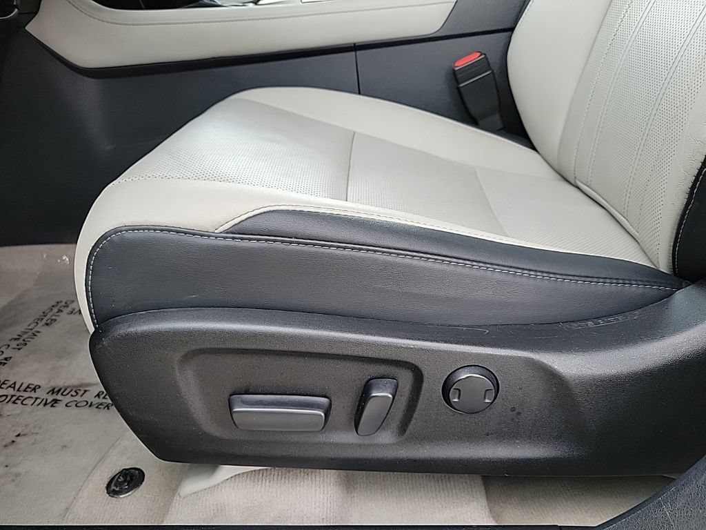 Used 2016 Lexus RX 350 AWD w/ Premium Package image 11