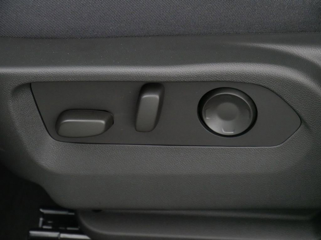 New 2026 Buick Envision Preferred image 13