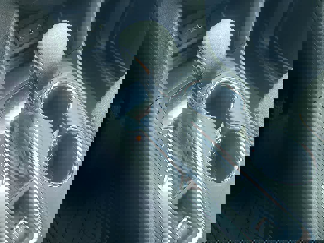 Used 2024 Chevrolet Equinox LT w/ LPO, Floor Liner Package image 19