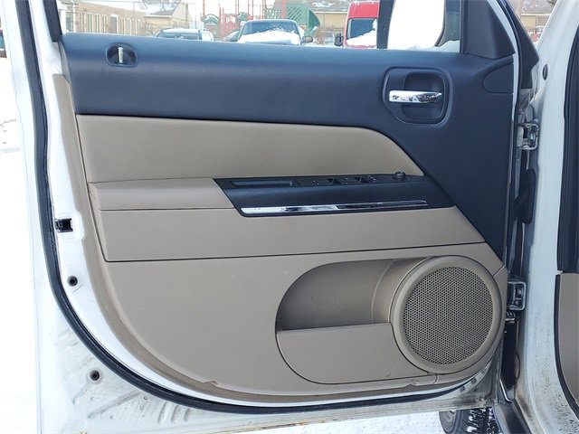 Used 2012 Jeep Patriot Limited w/ Sun/Sound Group image 9