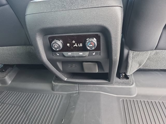 New 2026 Chevrolet Traverse RS AWD/4WD image 21