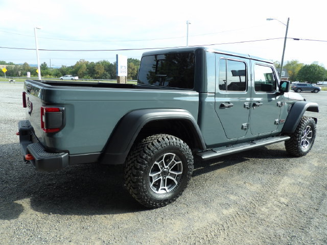 New 2026 Jeep Gladiator Mojave w/ Safety Group AWD/4WD image 5
