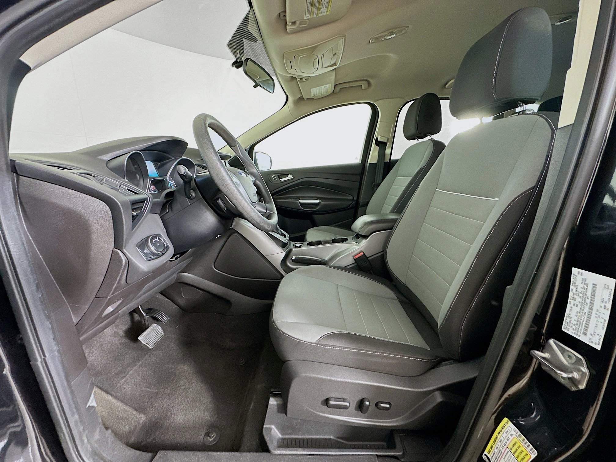 Used 2014 Ford Escape SE w/ Equipment Group 201A image 13