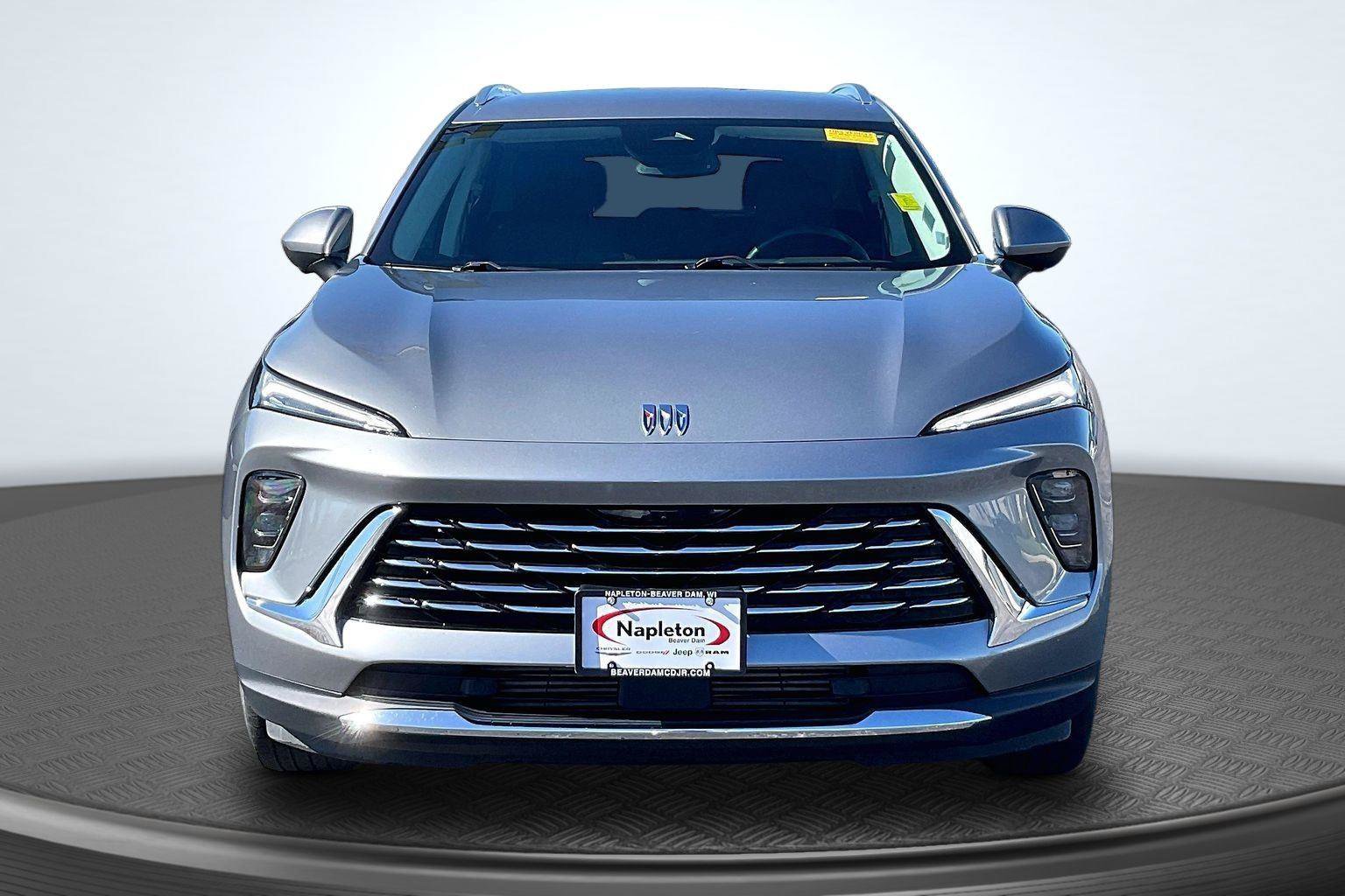 Used 2024 Buick Envision Preferred AWD/4WD image 3