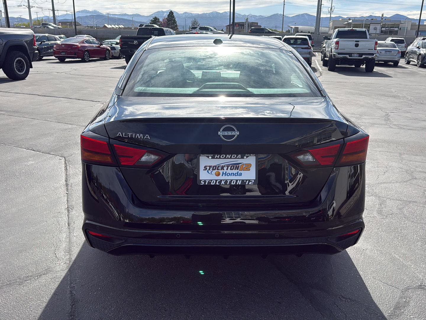 Used 2025 Nissan Altima 2.5 SV image 7