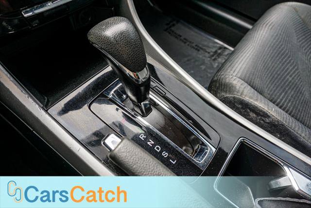 Used 2017 Honda Accord LX image 29